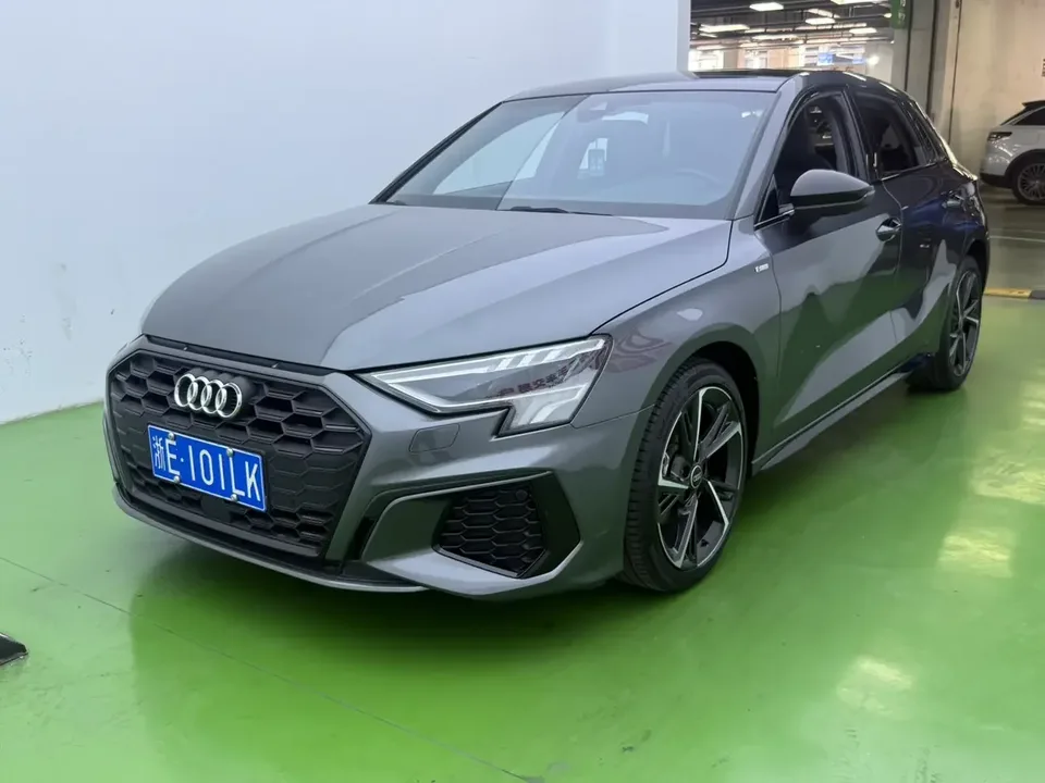 Audi A3 Audi A3 2022 Sportback 35 TFSI Stylish and sporty 2023 — photo 1, buy with delivery to Moscow