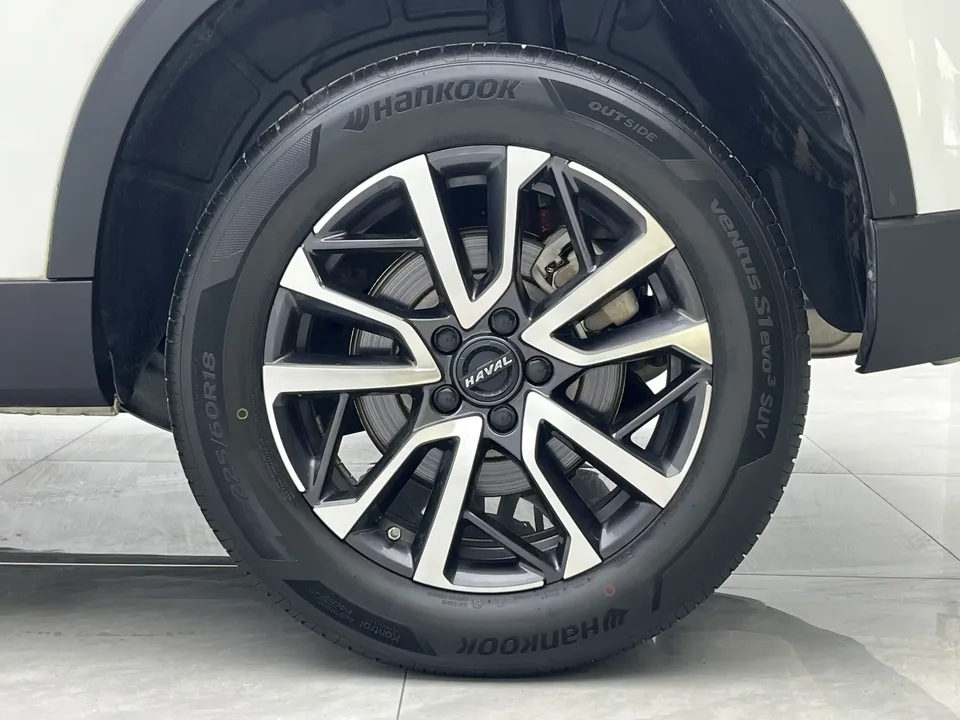 Haval H6 Haval H6 2022 The third generation 1.5T automatic two-wheel drive Max 2023 — thumbnail 3
