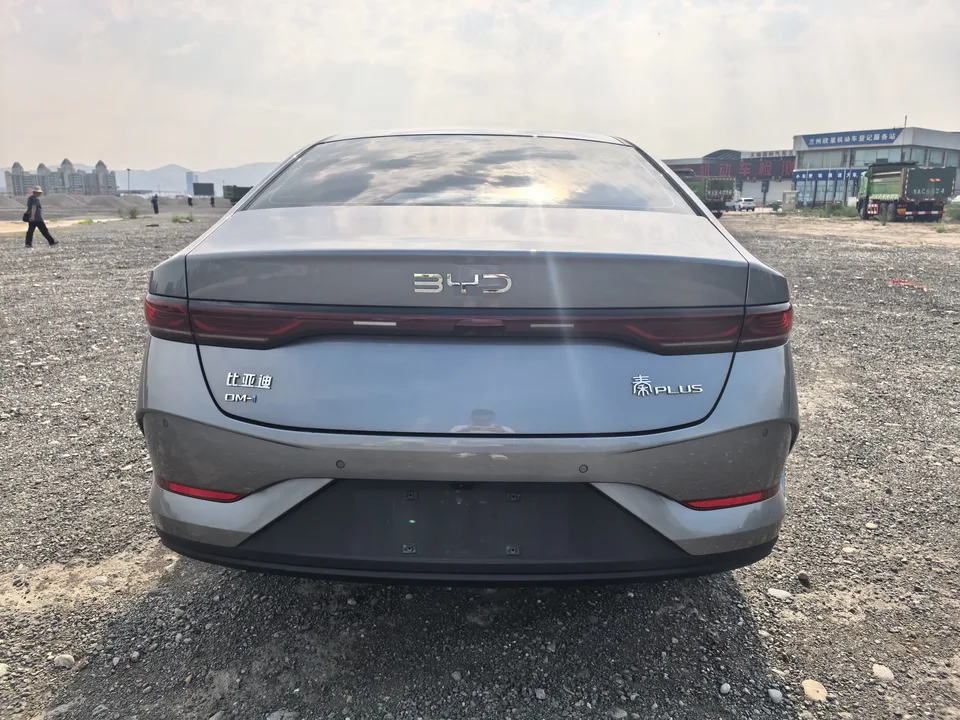BYD Qin PLUS DM Qin PLUS DM 2025 DM-i 55KM Intelligent Driving Edition Leading Edition 2025 — thumbnail 2