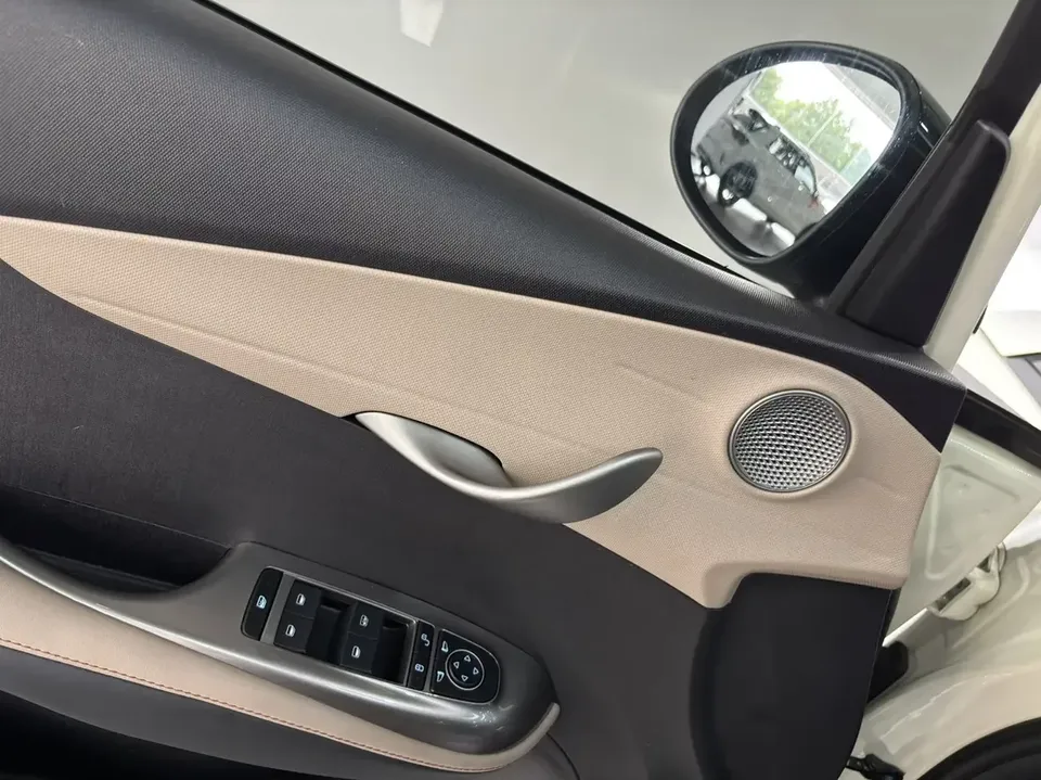 BYD Dolphin dolphin 2025 Smart Driving Edition 420KM Free Edition 2026 — thumbnail 3