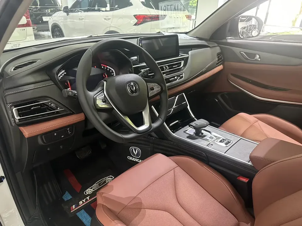 Changan CS75 Changan CS75 2024 Enjoy Edition 1.5T DCT Luxury 2024 — thumbnail 5
