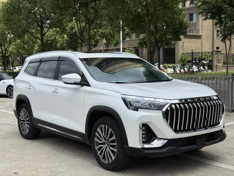 Jetour Jietu X90 PLUS Jietu X90 PLUS 2024 1.6TD DCT Villa 2025 — photo 1, buy with delivery to Moscow