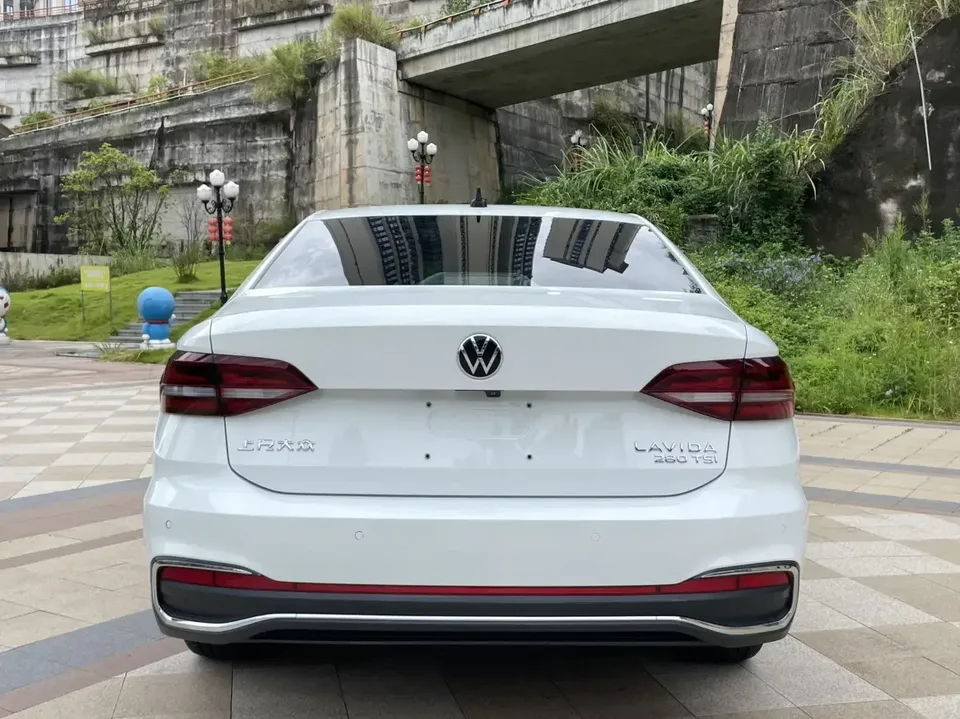Volkswagen Lavida Lavida 2023 280TSI DSG Yongyi Edition 2023 — thumbnail 2