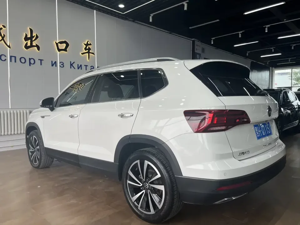 Volkswagen Tharu tuyue 2022 280TSI 2WD Deluxe Edition 2022 — thumbnail 4