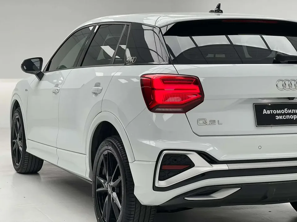 Audi Q2L Audi Q2L 2022 35 TFSI Progressive Dynamic 2022 — thumbnail 3