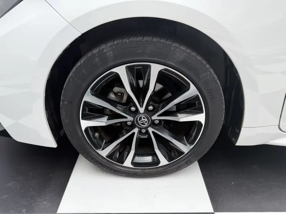 Toyota Levin Lei Ling 2022 185T CVT Sports Edition 2022 — thumbnail 3