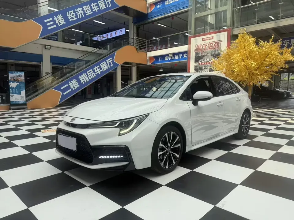 Toyota Levin Lei Ling 2022 185T CVT Sports Edition 2022 — photo 1, buy with delivery to Moscow
