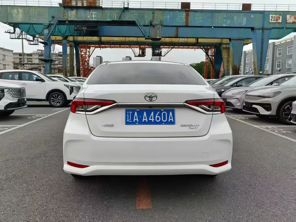 Toyota Corolla Corolla 2021 1.2T S-CVT Deluxe Edition 2022 — thumbnail 2