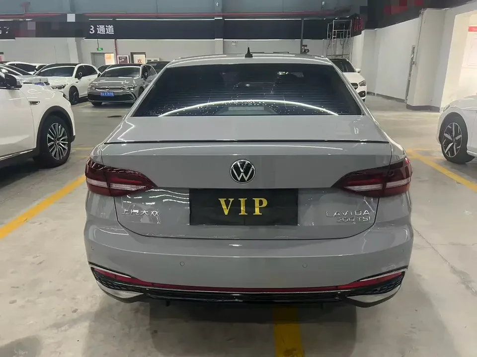 Volkswagen Lavida Lavida 2023 200TSI DSG Starry Sky Edition 2023 — thumbnail 2