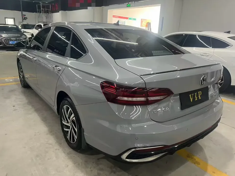 Volkswagen Lavida Lavida 2023 200TSI DSG Starry Sky Edition 2023 — thumbnail 4