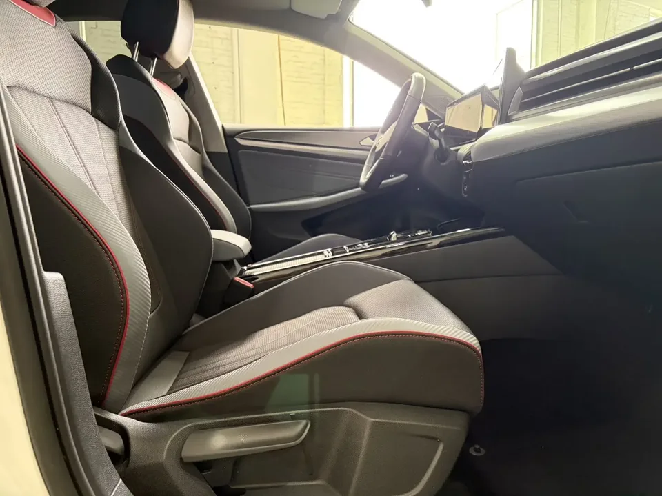 Volkswagen Lamando Lingdu 2022 Lingdu L 280TSI DSG Cool Edition 2022 — thumbnail 3