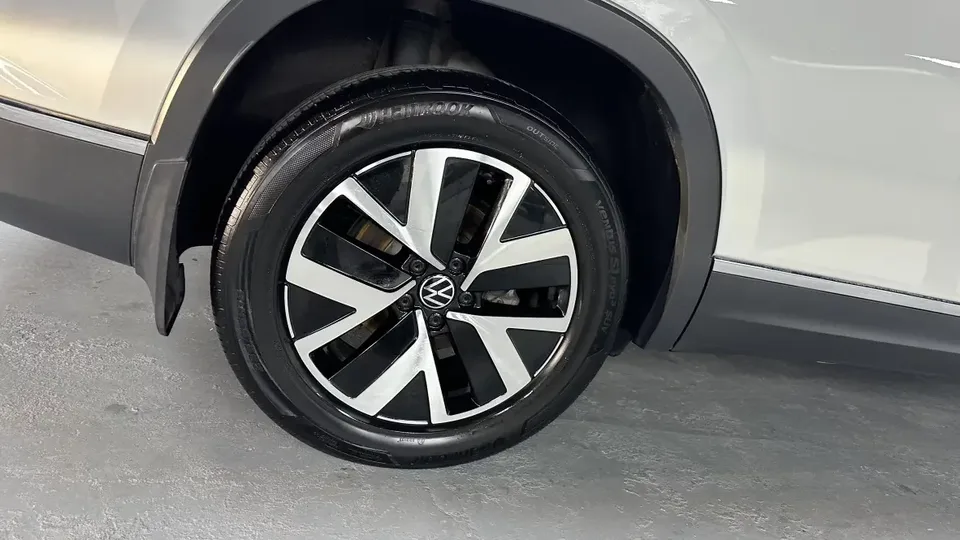 Volkswagen Tayron Tanyue 2023 280TSI 2WD Luxury Plus Advanced Edition 2023 — thumbnail 4