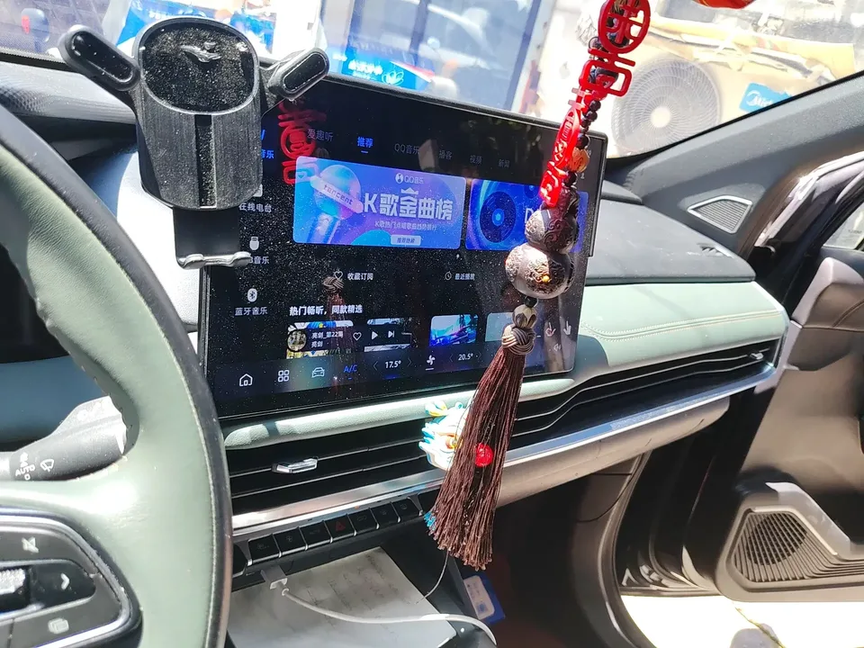 Geely Okavango Haoyue L 2024 2.0TD DCT Premium 2024 — thumbnail 5