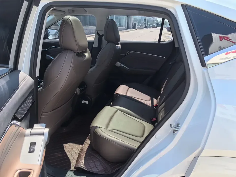 GAC Trumpchi GS4 Trumpchi GS4 2024 MAX 1.5TGDI Pilot Edition 2025 — миниатюра 3