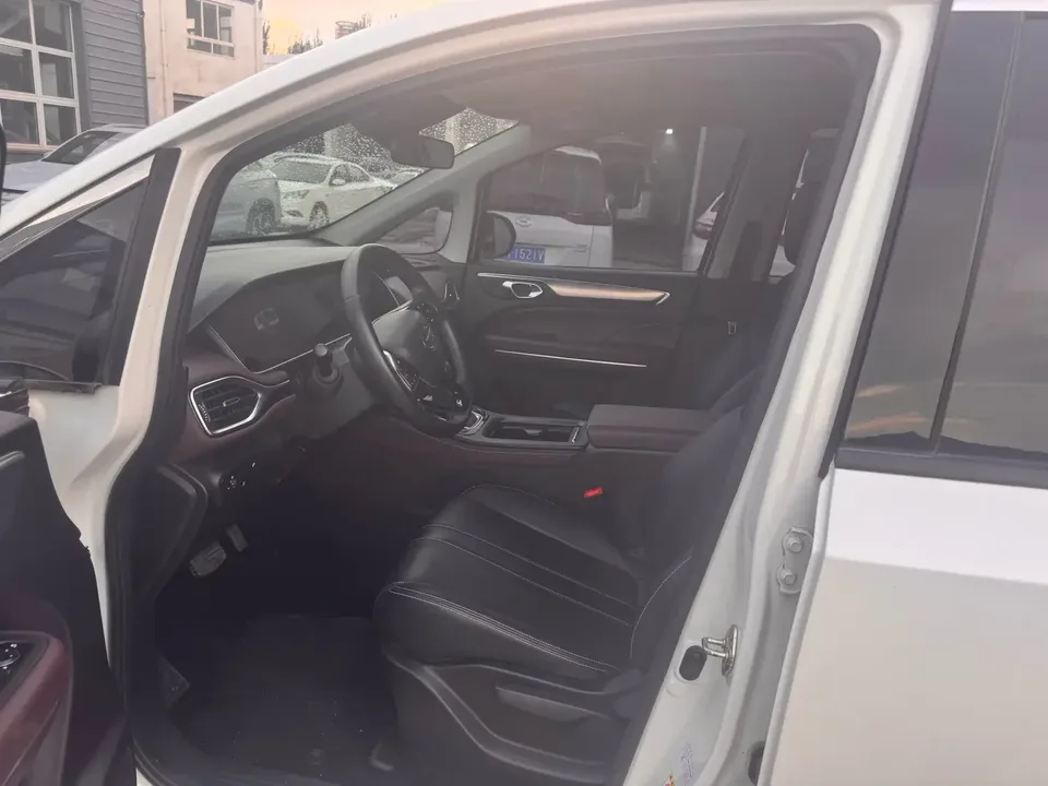 GAC Trumpchi M6 Trumpchi M6 2021 Pro 270T Automatic Deluxe Edition 2022 — thumbnail 5
