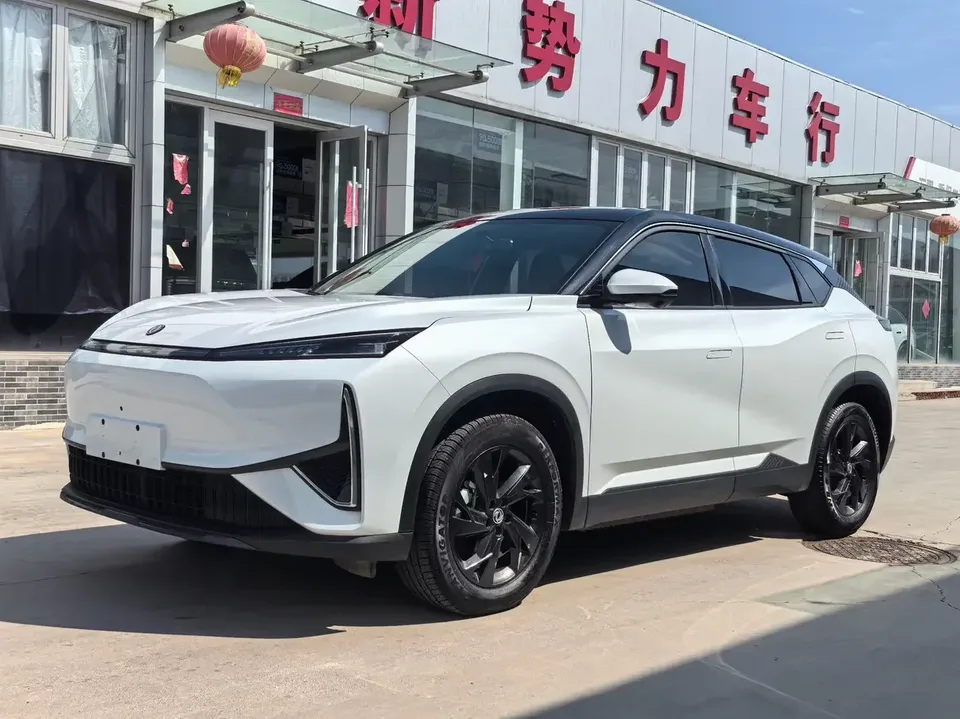 Dongfeng Fengshen L7 EV Fengshen L7 EV 2025 430 Light 2025 — фото 1, купить с доставкой в Москву