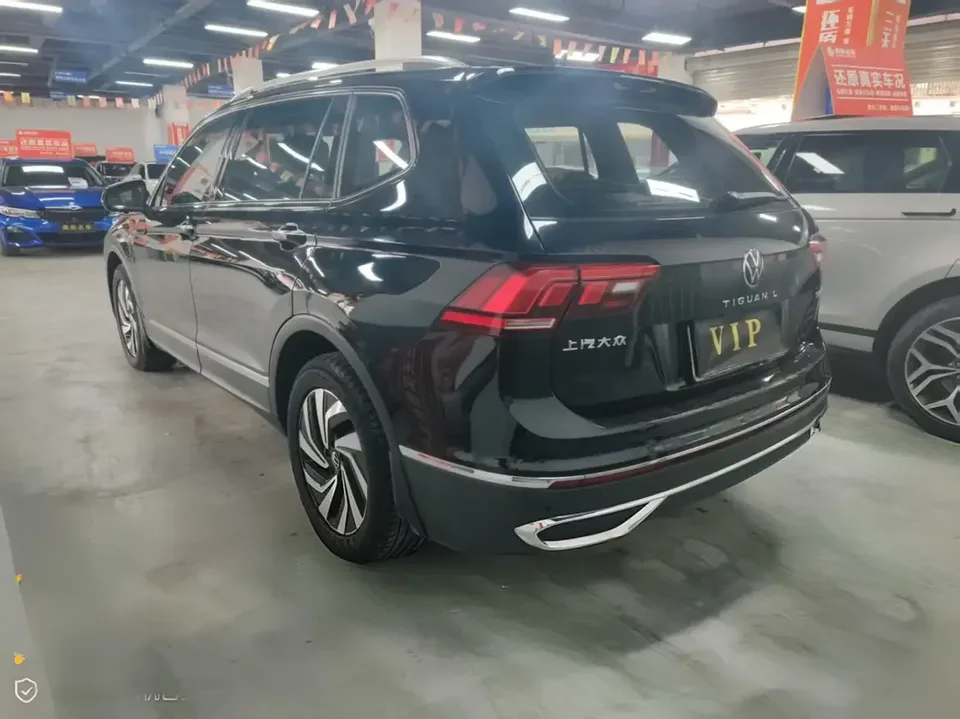 Volkswagen Tiguan L Tiguan L 2023 280TSI Limited Edition 2023 — thumbnail 4