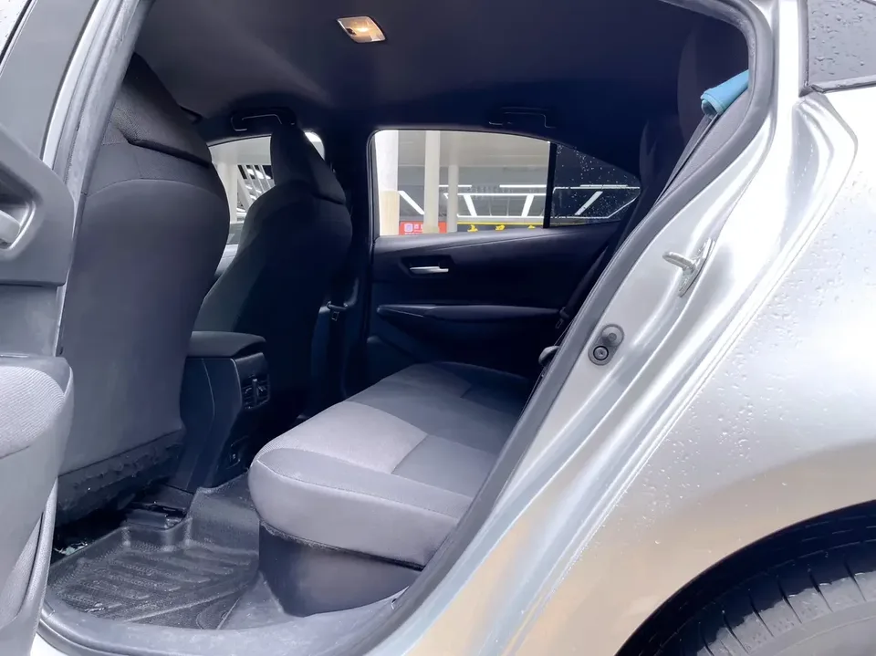 Toyota Levin Lei Ling 2022 Dual Engine 1.8H E-CVT Leading Edition 2022 — thumbnail 5