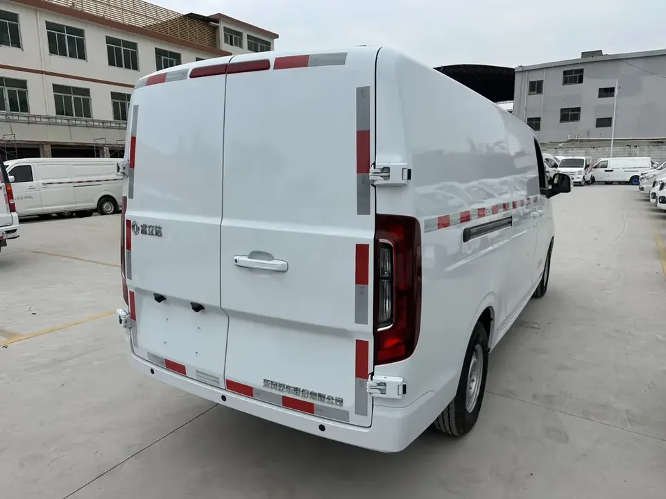 Dongfeng Ruilida V5 Ruilida V5 2025 310km/h, AVIC Ruiyue Edition, 41.86kWh 2025 — thumbnail 4