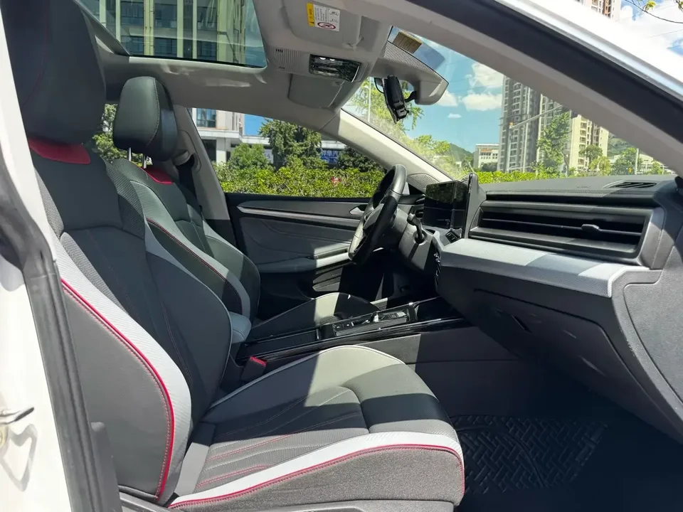 Volkswagen Lamando Lingdu 2022 Lingdu L 280TSI DSG Cool Edition 2022 — thumbnail 5