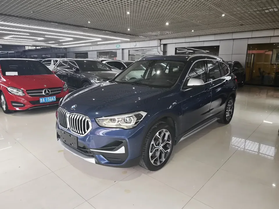 BMW X1 BMW X1 2022 sDrive20Li Fashion 2022 — photo 1, buy with delivery to Moscow