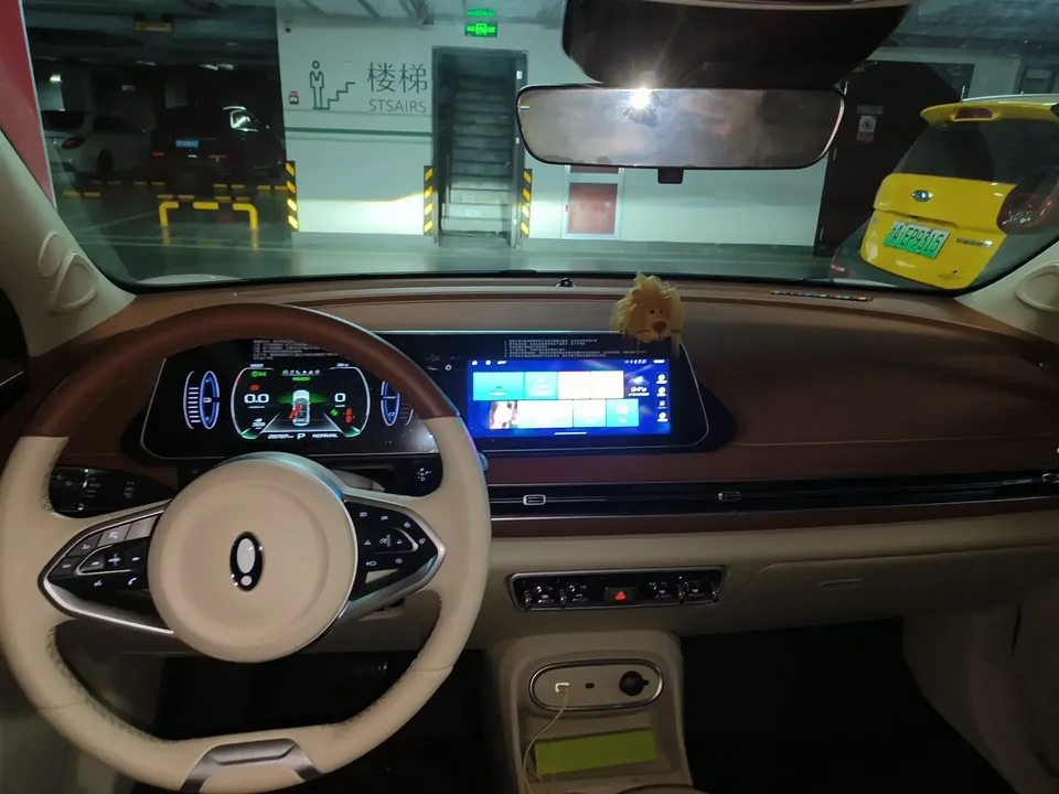 ORA Euler good cat Euler good cat 2023 401km standard endurance luxury lithium iron phosphate 2023 — thumbnail 2