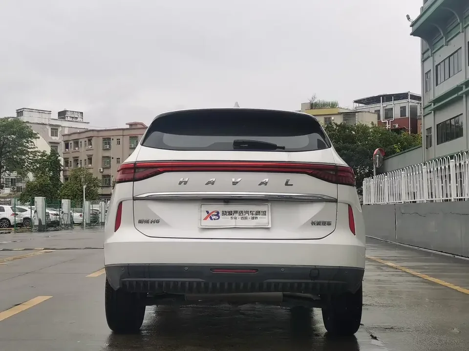 Haval H6 Haval H6 2022 The third generation 1.5T automatic two-wheel drive Max 2024 — thumbnail 2