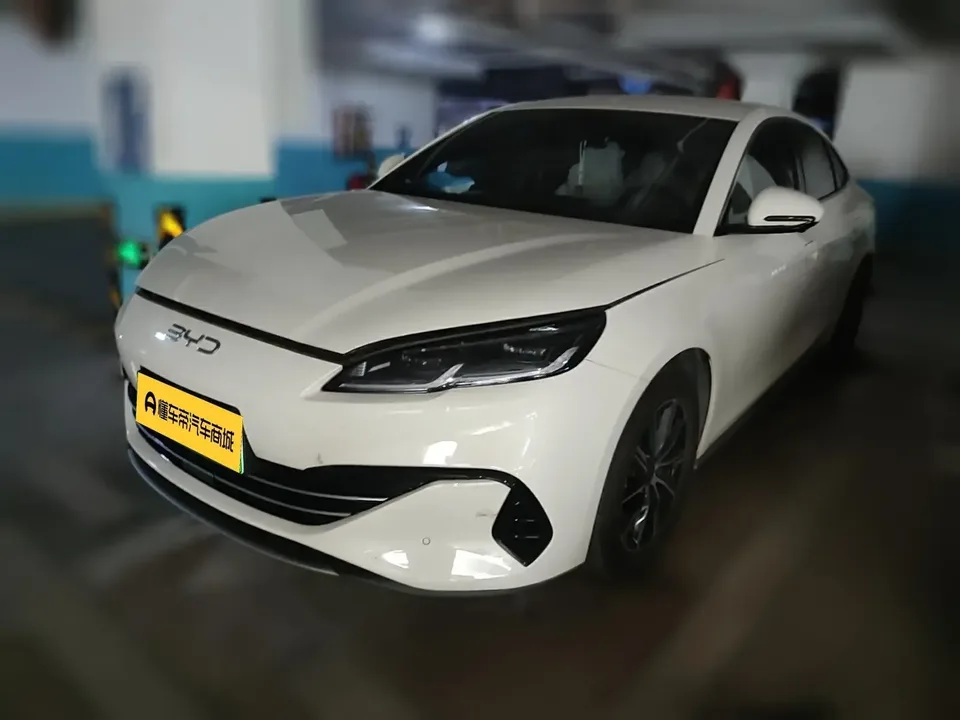 BYD Seal 06DM Seal 06DM 2024 DM-i 80KM Premium 2024 — photo 1, buy with delivery to Moscow