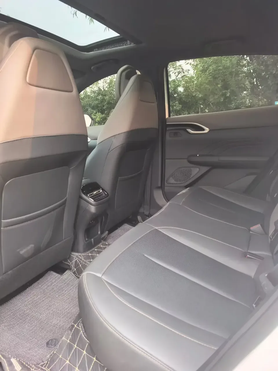Changan Escape Escape 2026 Fourth-generation 1.5T DCT 500Bar Enjoyable Edition 2025 — thumbnail 3