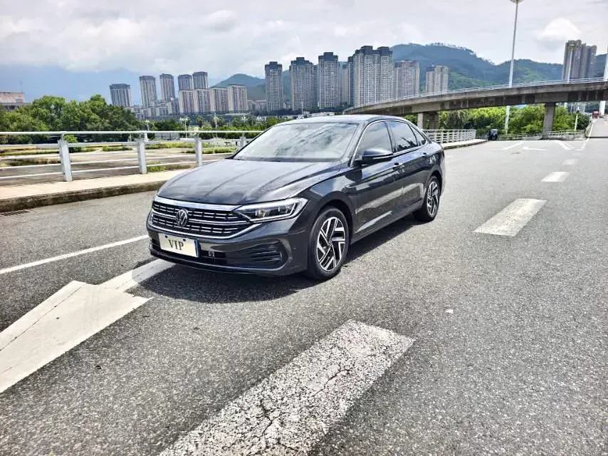 Volkswagen Sagitar Sagitar 2024 300TSI DSG Flying Edition 2024 — photo 1, buy with delivery to Moscow