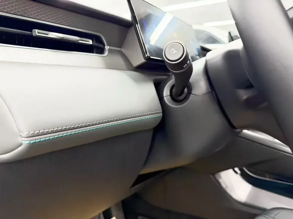BYD Qin PLUS DM Qin PLUS DM 2025 DM-i 55KM Intelligent Driving Edition Leading Edition 2025 — thumbnail 5