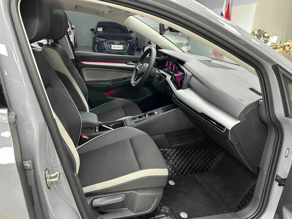 Volkswagen Golf golf 2023 280TSI DSG Pro 2022 — thumbnail 5