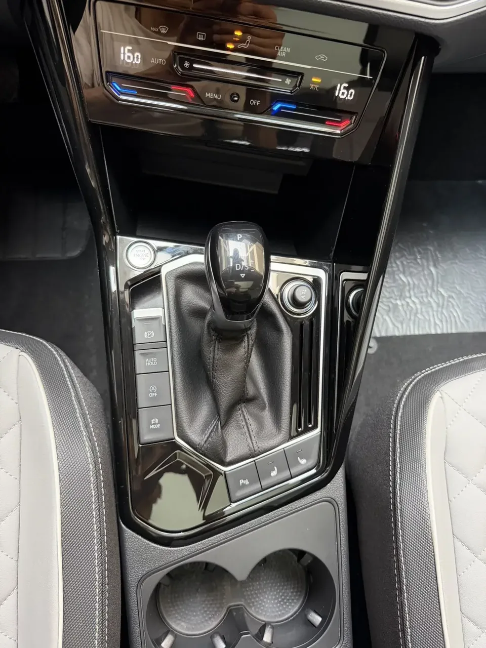 Volkswagen Tayron Tanyue 2023 280TSI 2WD Luxury Plus Advanced Edition 2023 — thumbnail 3