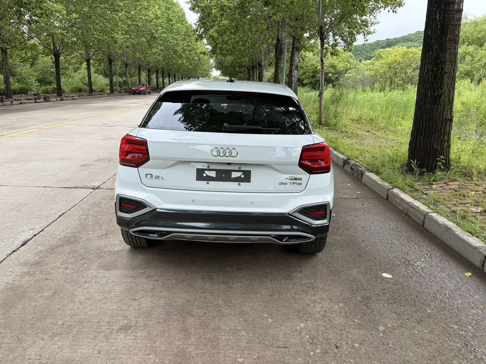 Audi Q2L Audi Q2L 2022 35 TFSI Stylish and Elegant 2022 — thumbnail 2