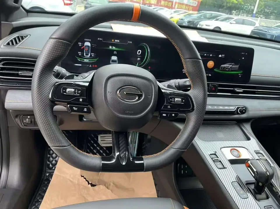 GAC Trumpchi Empow Shadow Leopard 2022 270T J16 R-Style Track Edition 2023 — thumbnail 3