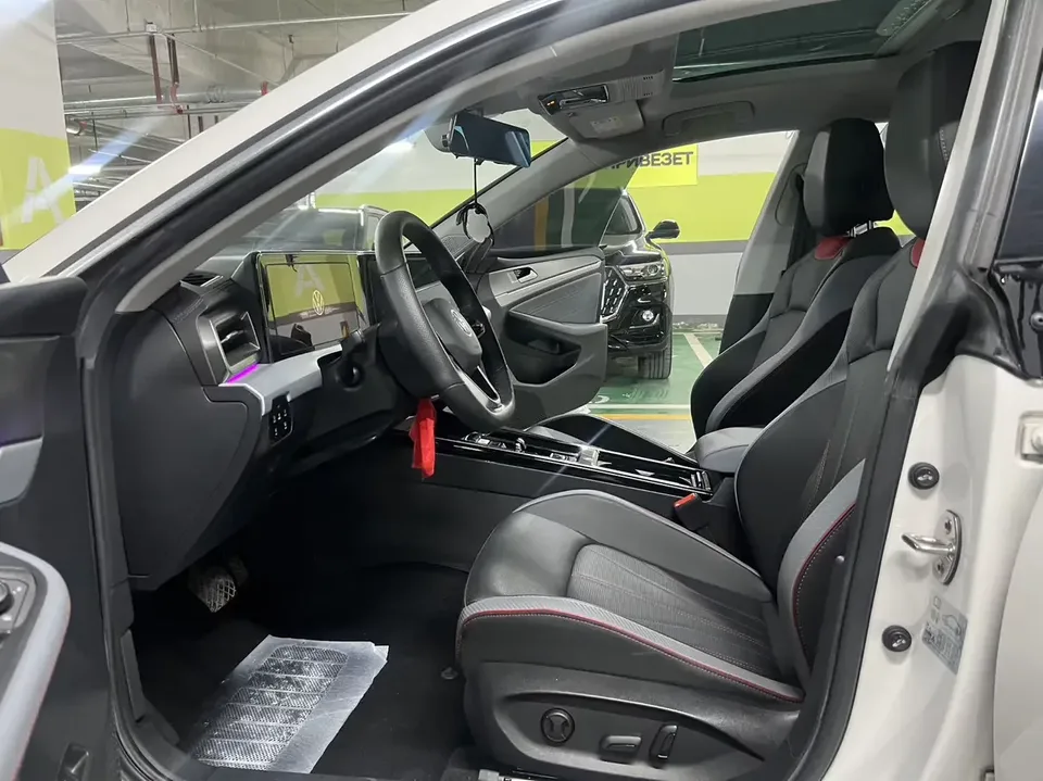 Volkswagen Lamando Lingdu 2022 Lingdu L 280TSI DSG Cool Edition 2022 — thumbnail 4