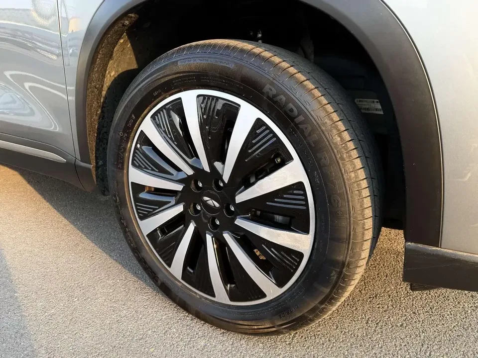 Chery Fengyun T8 Fengyun T8 2025 1.5T 130km Deluxe Edition 2025 — thumbnail 3