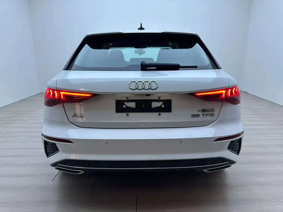 Audi A3 Audi A3 2022 Sportback 35 TFSI Stylish and sporty 2022 — thumbnail 2