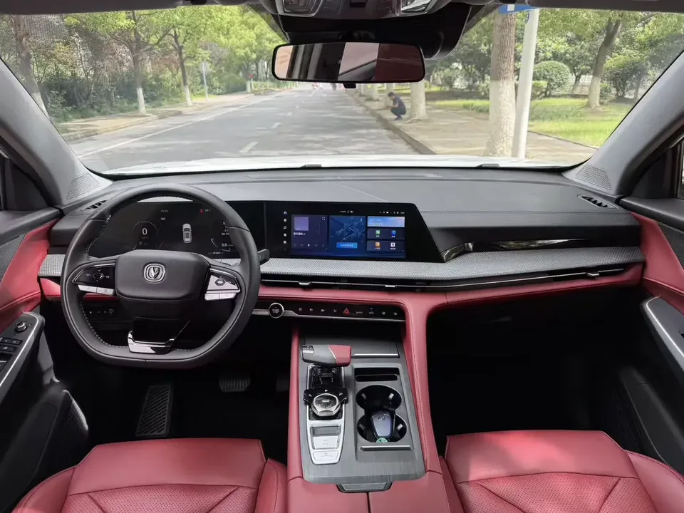 Changan CS75PLUS Changan CS75 PLUS 2022 Second generation 1.5T automatic premium model 2023 — thumbnail 3