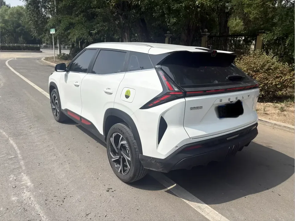 Geely Atlas Boyue 2024 1.5TD Dragon Edition 2024 — thumbnail 4