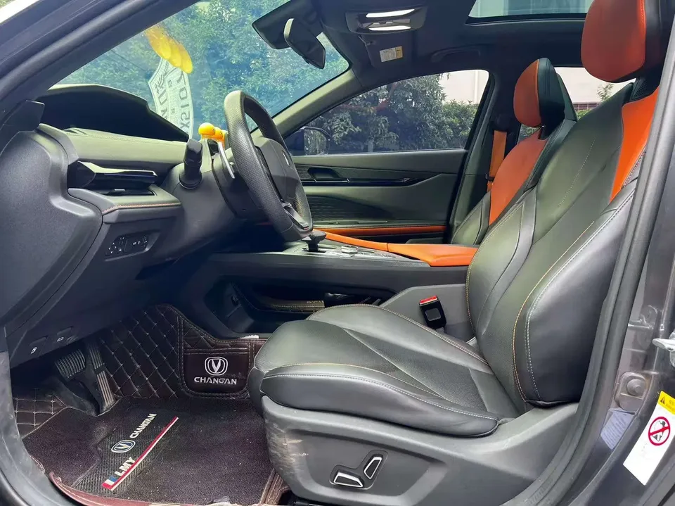 Changan UNI-V Changan UNI-V 2022 1.5T Premium 2022 — миниатюра 5