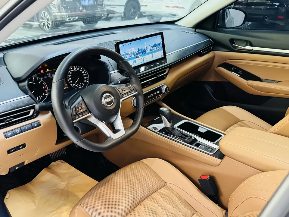 Nissan Altima Sound of nature 2025 2.0L XL-TLS Enjoy Edition 2025 — thumbnail 5