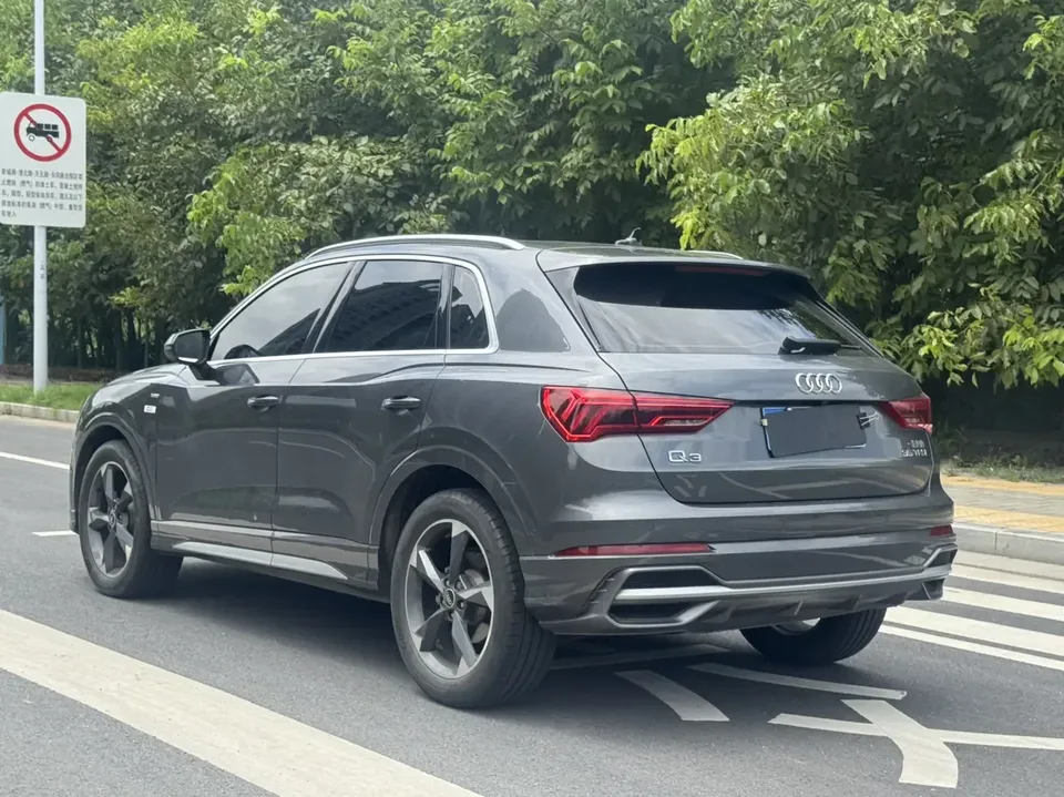Audi Q3 Audi Q3 2022 35 TFSI Stylish Dynamic 2022 — thumbnail 4