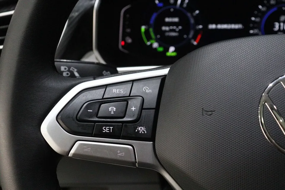 Volkswagen Tayron GTE Tanyue GTE 2023 280TSI Luxury Plus Advanced Edition 2024 — миниатюра 5