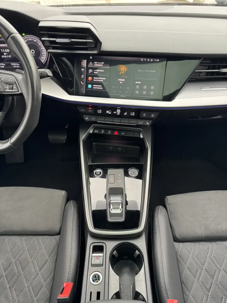 Audi A3 Audi A3 2022 Sportback 35 TFSI Luxury Sports 2022 — thumbnail 4