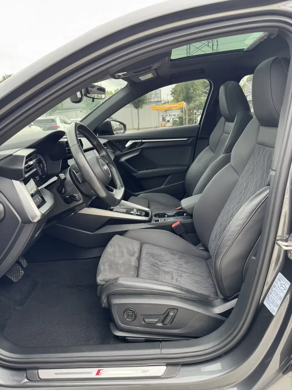 Audi A3 Audi A3 2022 Sportback 35 TFSI Luxury Sports 2022 — thumbnail 5