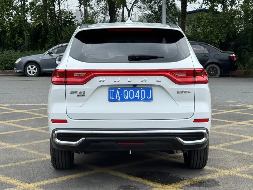 Haval M6 Haval M6 2023 PLUS 1.5T DCT Elite Smart Link 2023 — thumbnail 2