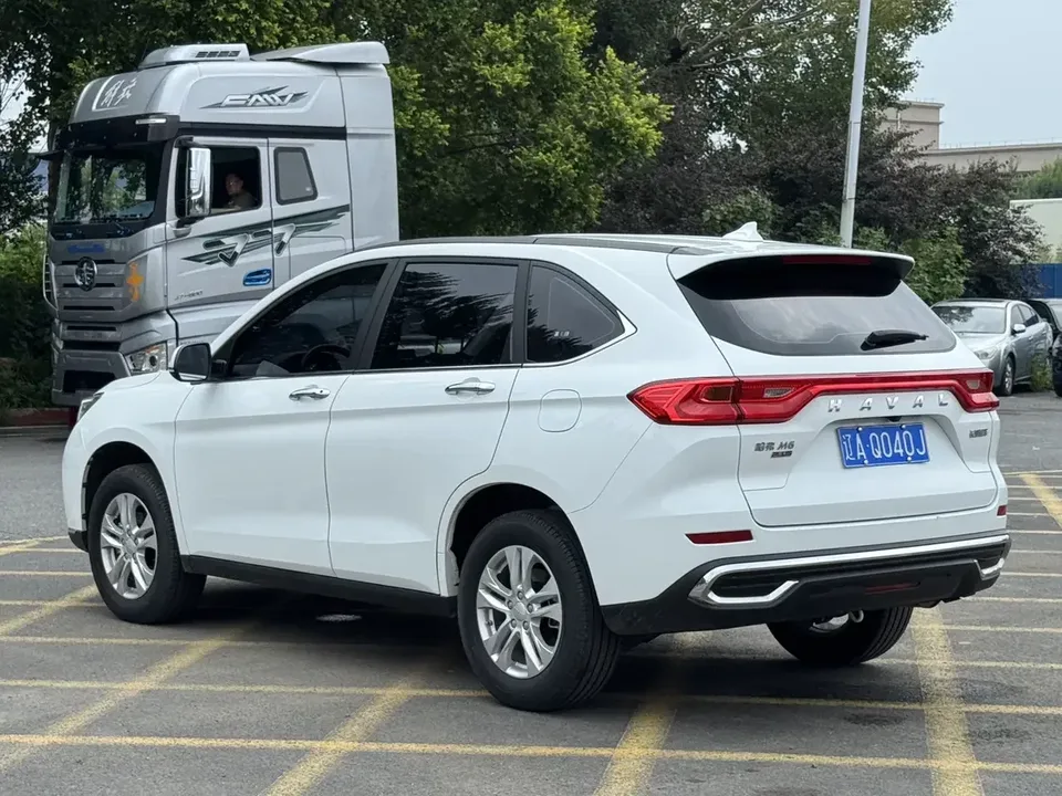 Haval M6 Haval M6 2023 PLUS 1.5T DCT Elite Smart Link 2023 — thumbnail 4