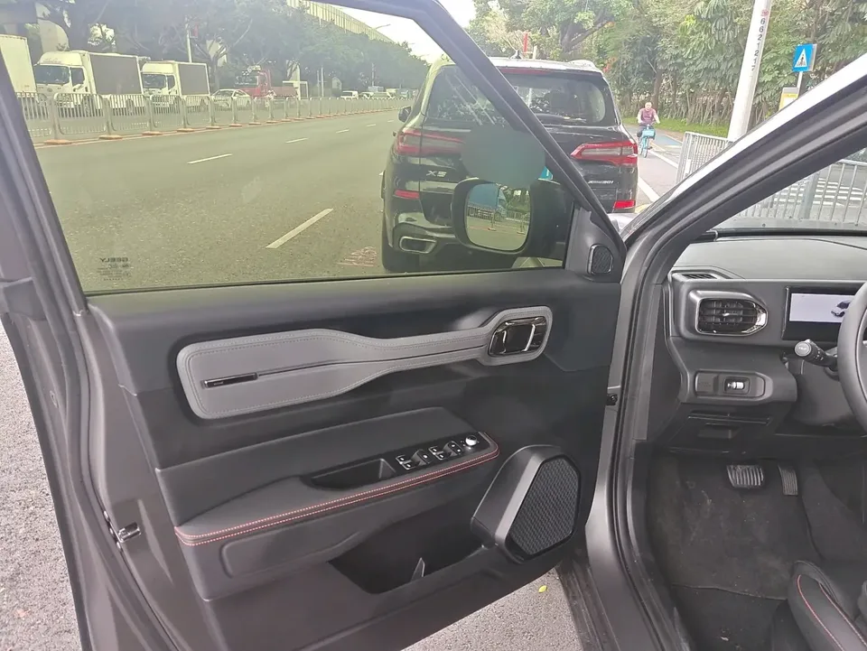 Geely Cowboy cowboy 2025 1.5TD Fun Wild Edition 2026 — thumbnail 5