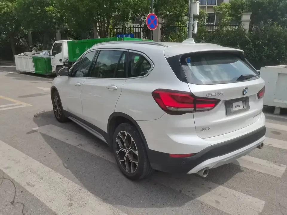 BMW X1 BMW X1 2021 sDrive20Li Fashion Edition 2022 — thumbnail 4